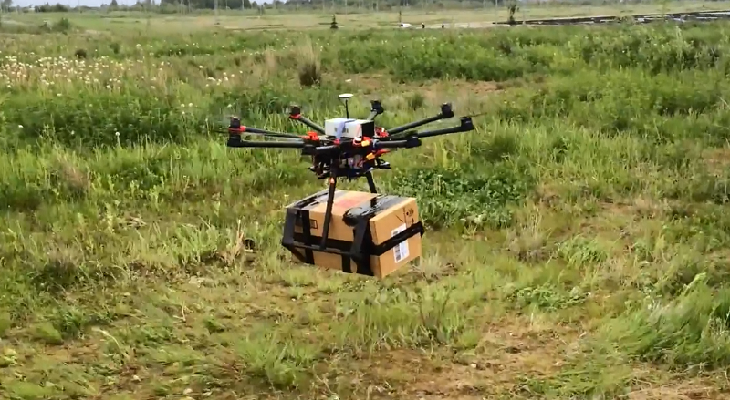 квадракоптер для доставки грузов